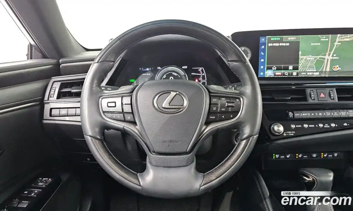 Lexus ES 2023 2.5 Автомат в Москве № 168138, фото 14