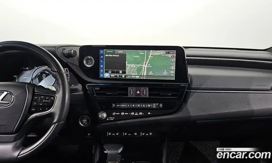 Lexus ES 2023 2.5 Автомат в Москве № 168138, фото 8