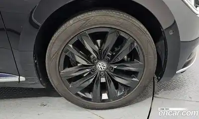 Volkswagen Arteon 2019 2.0 Автомат в Москве № 168938, миниатюра 6