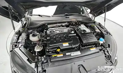 Volkswagen Arteon 2019 2.0 Автомат в Москве № 168938, миниатюра 9