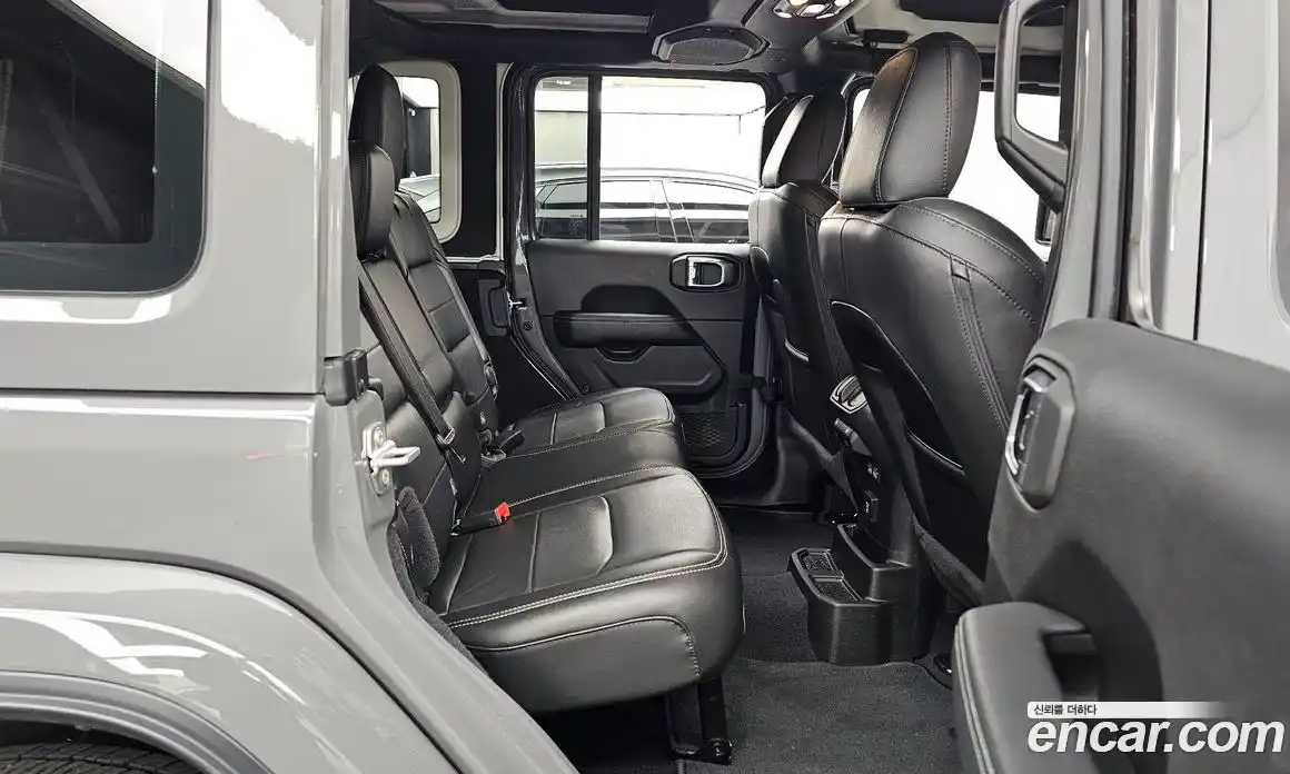 Jeep Wrangler 2022 2.0 Автомат в Москве № 169505, фото 17