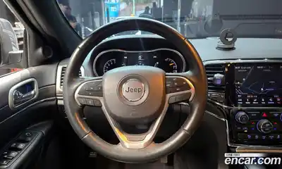 Jeep Cherokee 2019 3.6 Автомат в Москве № 169815, миниатюра 7