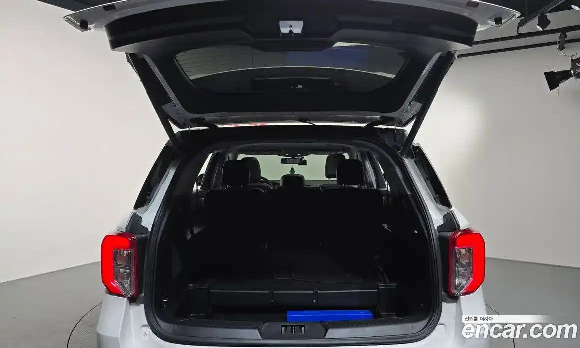 Ford Explorer 2022 2.3 Автомат в Москве № 170883, фото 15