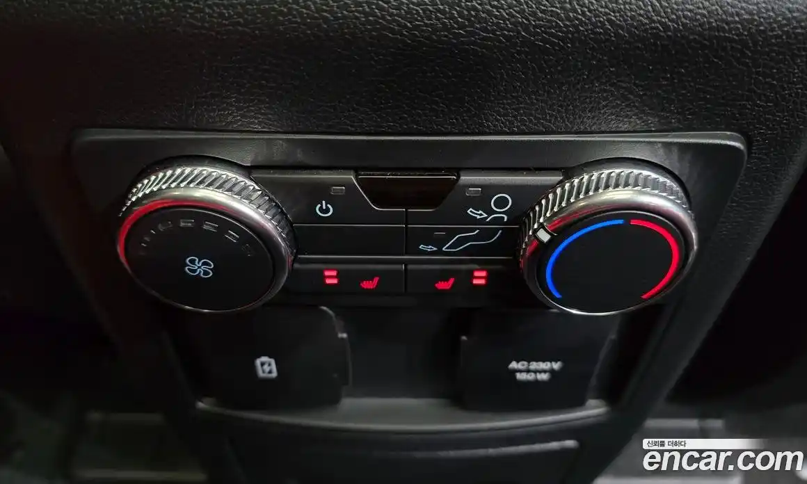 Ford Explorer 2022 2.3 Автомат в Москве № 170883, фото 3