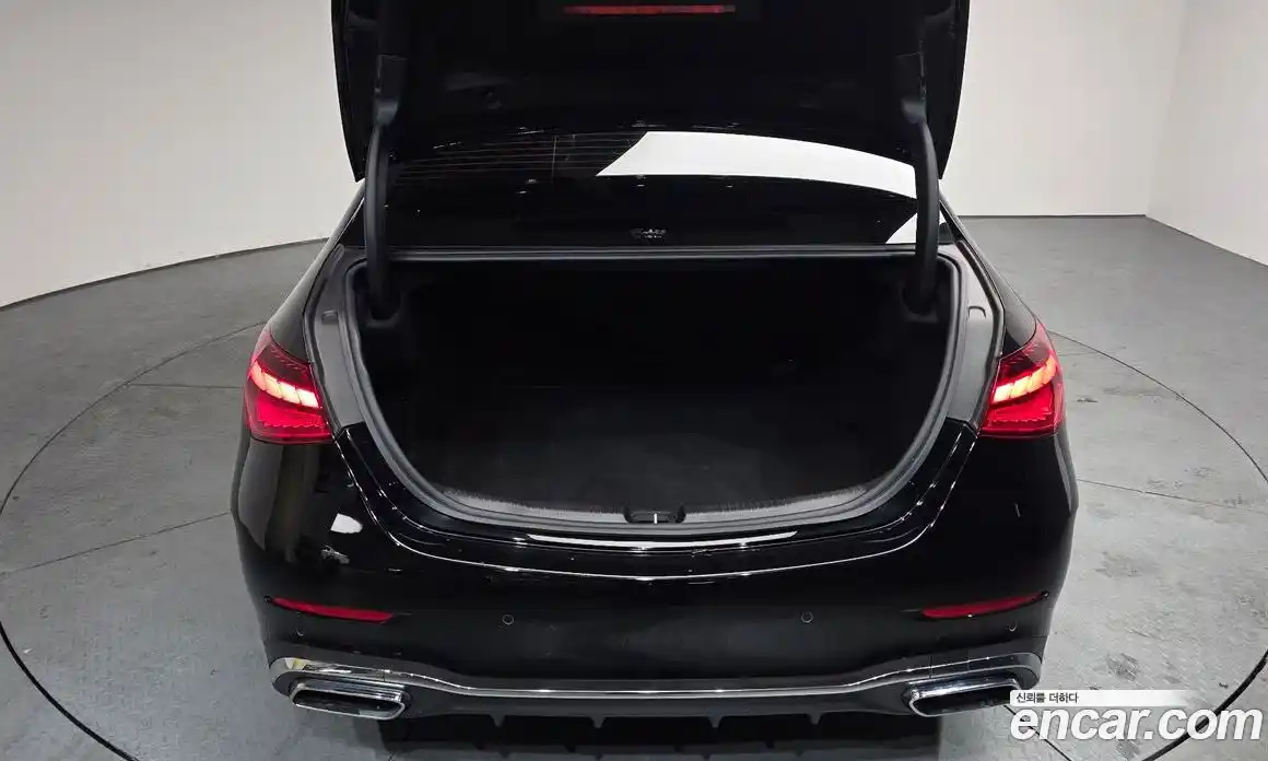 Mercedes-Benz C-Class 2024 2.0 Автомат в Москве № 176543, фото 4