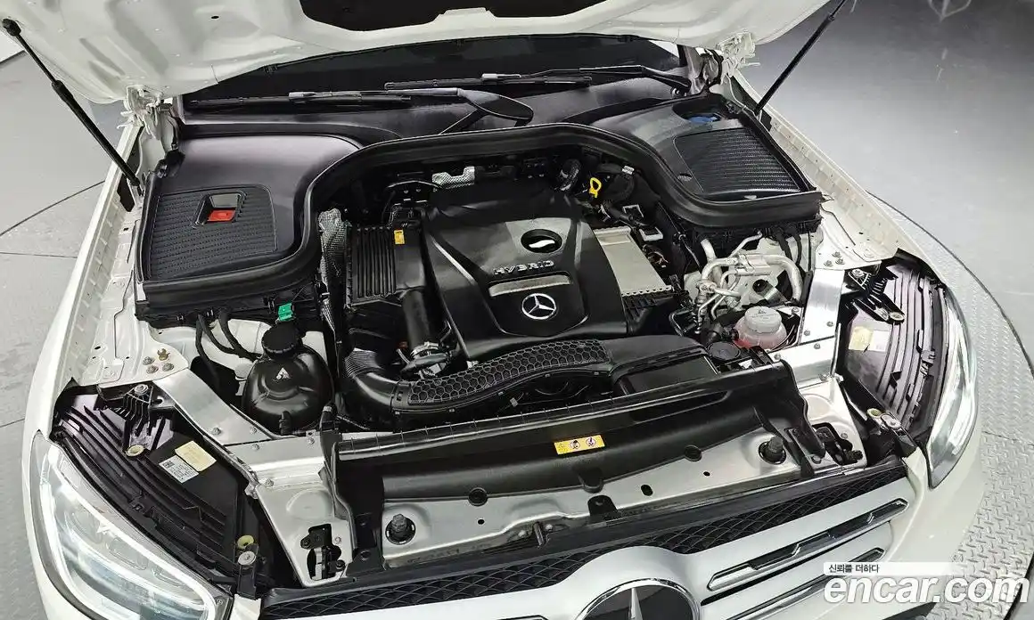 Mercedes-Benz GLC-Class 2021 2.0 Автомат в Москве № 177446, фото 3