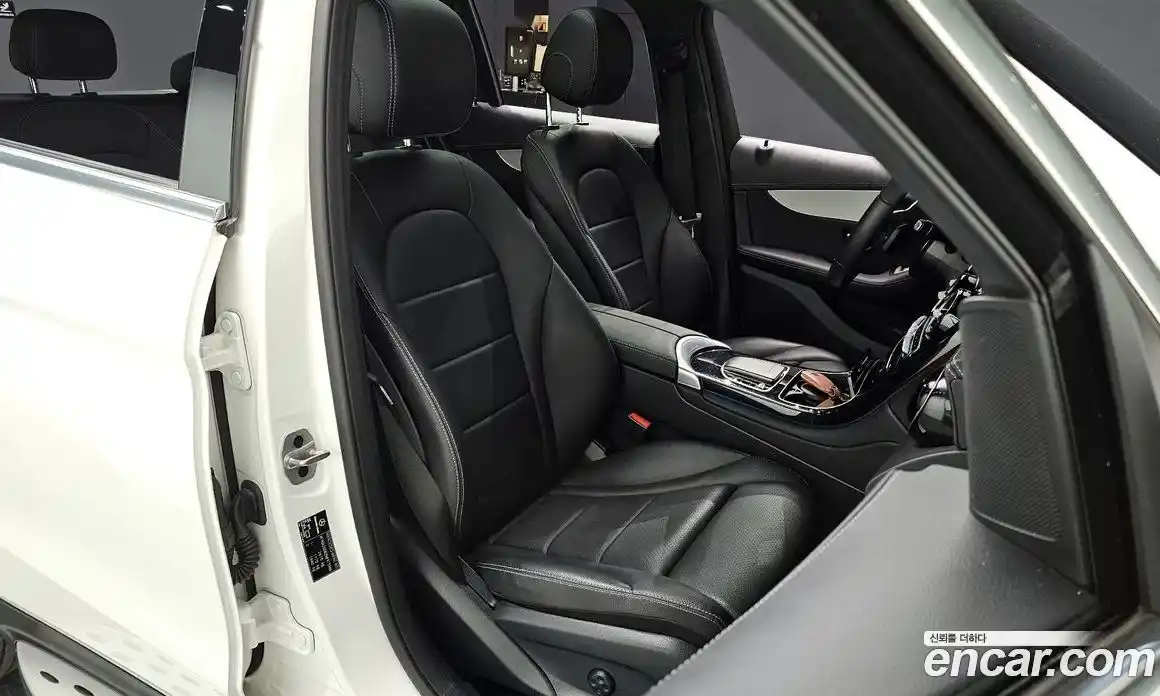 Mercedes-Benz GLC-Class 2021 2.0 Автомат в Москве № 177446, фото 6