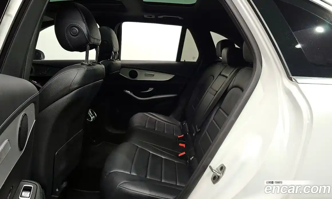 Mercedes-Benz GLC-Class 2021 2.0 Автомат в Москве № 177446, фото 8