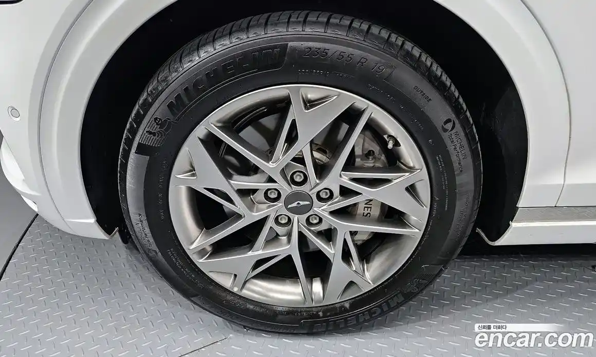 Genesis GV70 2023 2.5 Автомат в Москве № 1806, фото 13