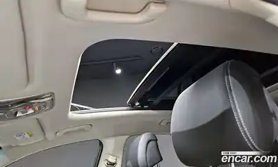 Genesis GV70 2023 2.5 Автомат в Москве № 1806, миниатюра 3