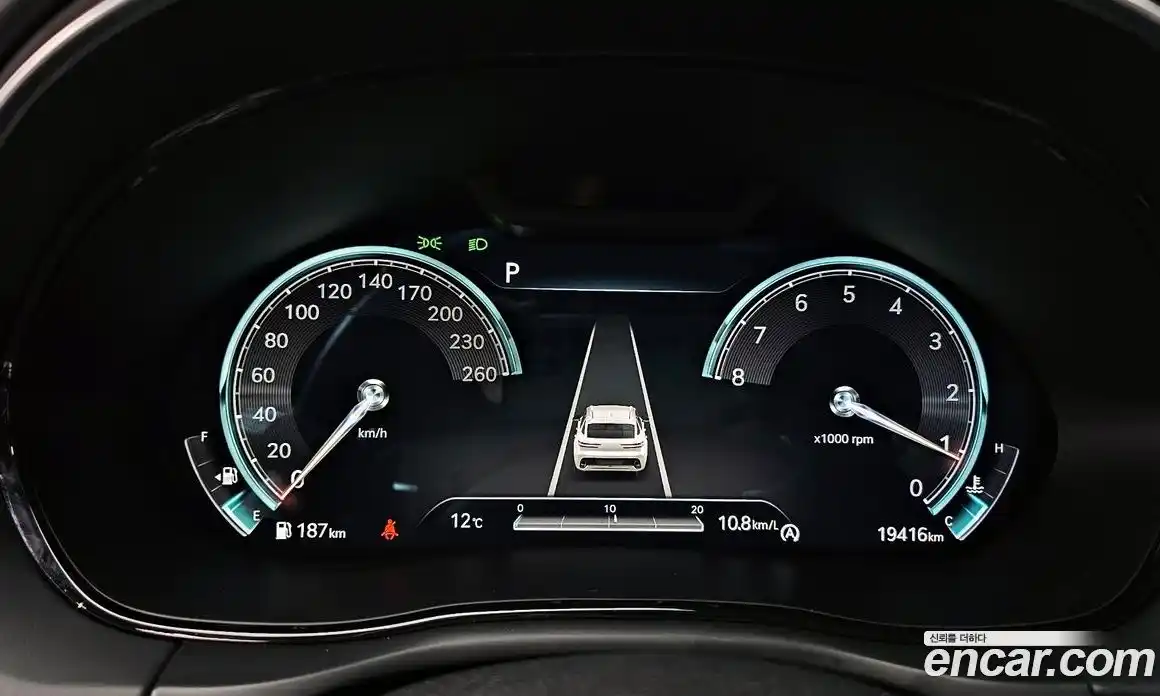 Genesis GV70 2023 2.5 Автомат в Москве № 1806, фото 8