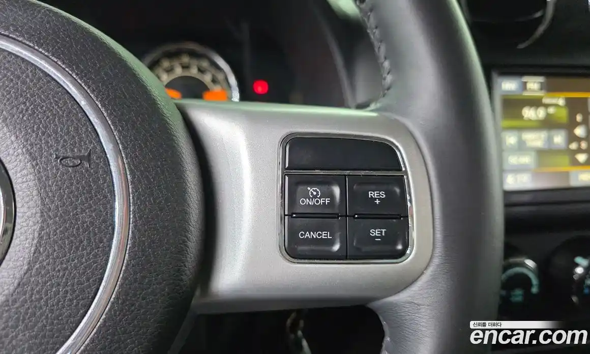 Jeep Compass 2015 2.4 Автомат в Москве № 181164, фото 12