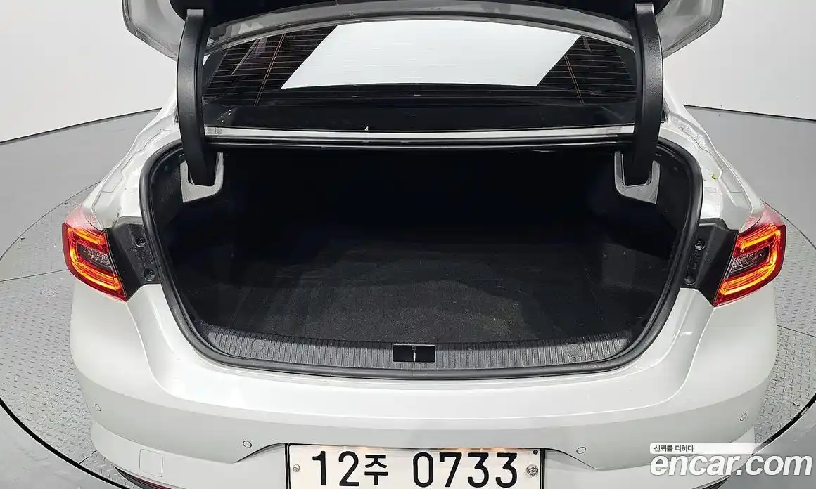 Renault SM6 2016 2.0 Автомат в Москве № 183727, фото 17