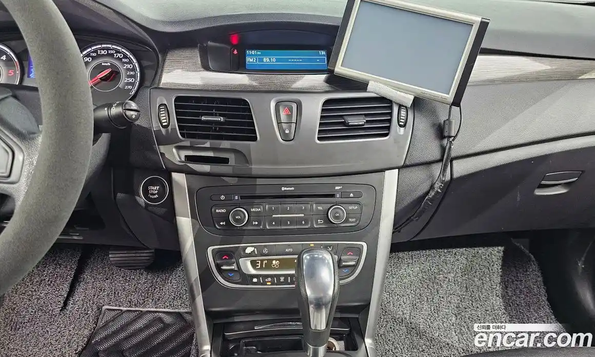 Renault SM5 2014 1.5 Автомат в Москве № 184087, фото 19