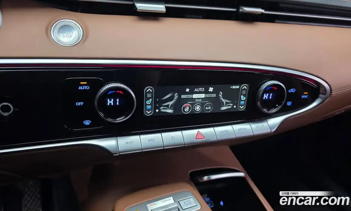 Genesis GV70 2024 2.5 Автомат в Москве № 18707, фото 20