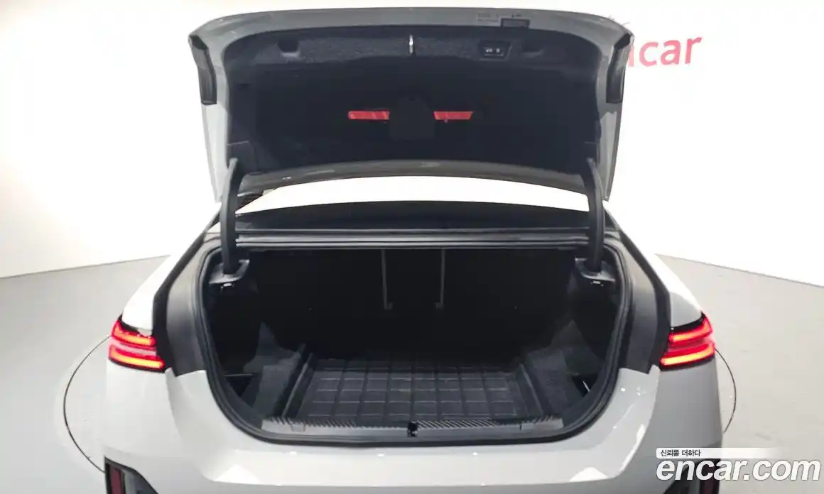 BMW 5-Series 2024 2.0 Автомат в Москве № 188025, фото 14