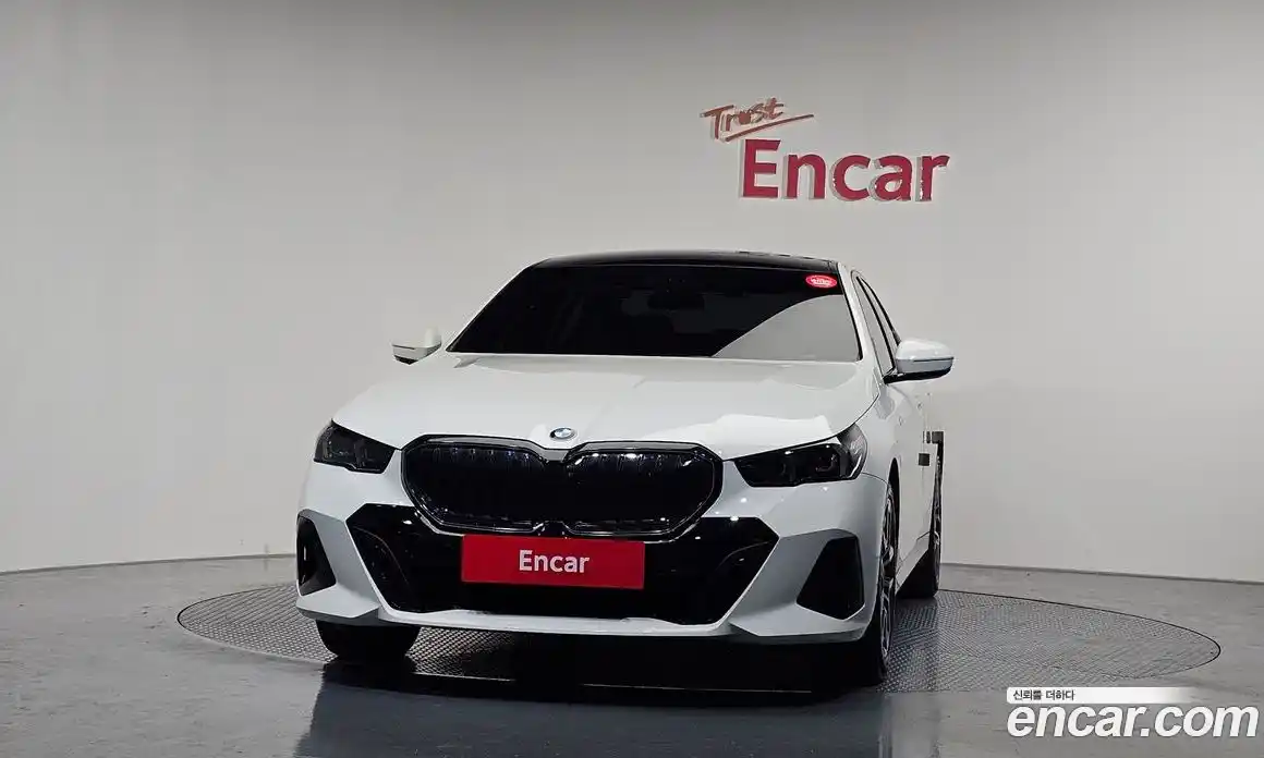 BMW 5-Series 2024 2.0 Автомат в Москве № 188025, фото 6