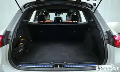 Mercedes-Benz GLC-Class 2024 2.0 Автомат в Москве № 193947, миниатюра 10