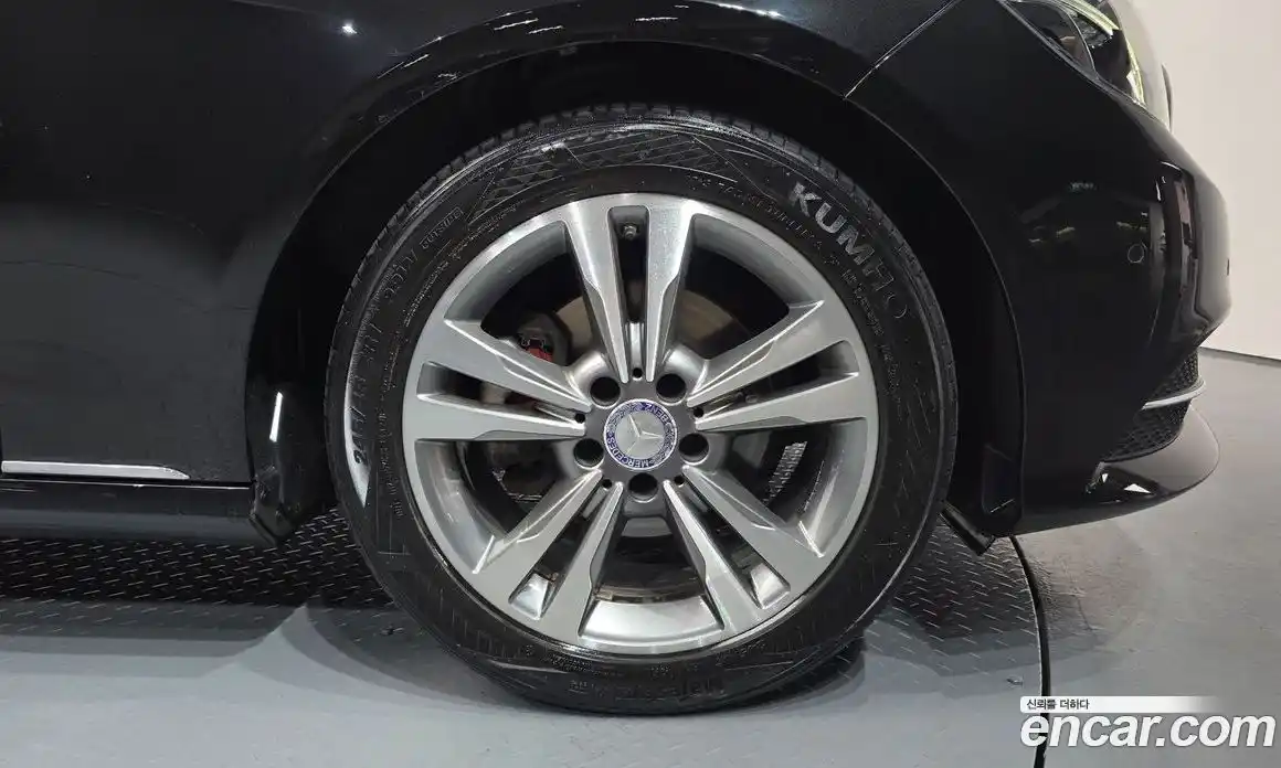 Mercedes-Benz E-Class 2014 2.1 Автомат в Москве № 194679, фото 18