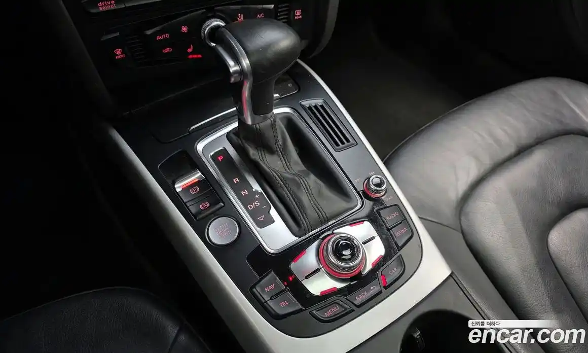 Audi A4 2015 2.0 Автомат в Москве № 196560, фото 5