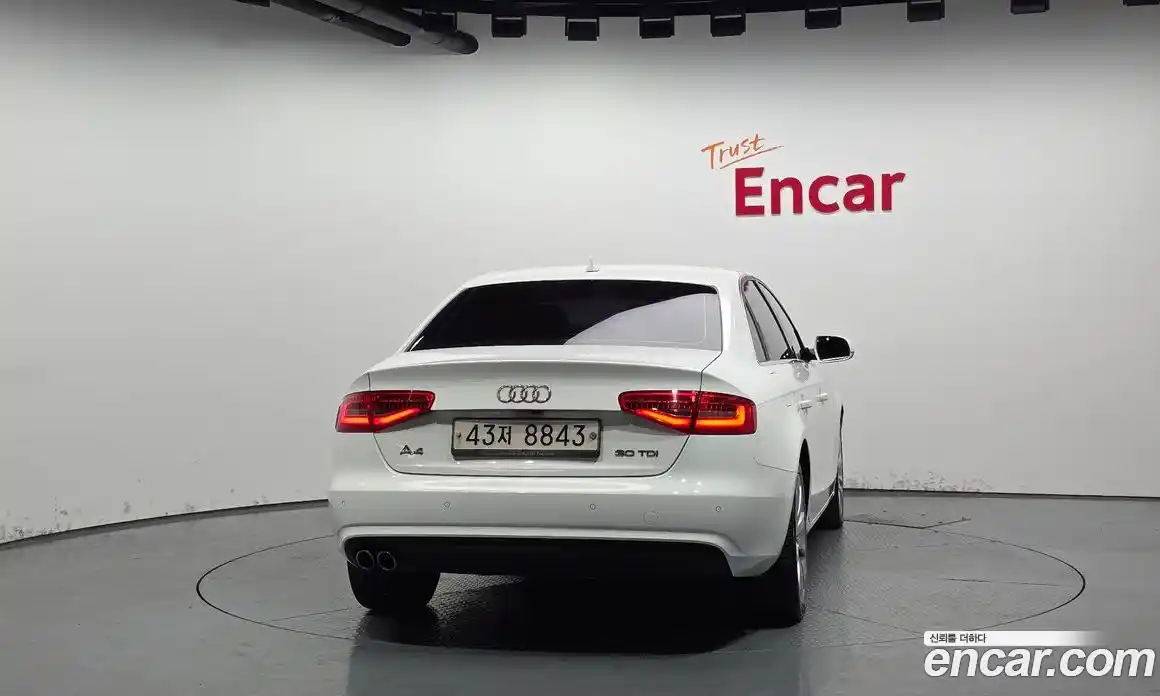 Audi A4 2015 2.0 Автомат в Москве № 196560, фото 8