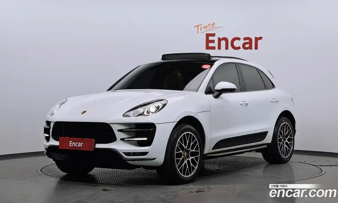 Porsche Macan 2018 2.0 Автомат в Москве № 197712, фото 12