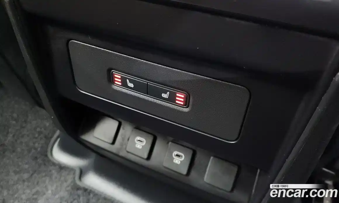 Land Rover Defender 2025 2.0 Автомат в Москве № 198085, фото 19