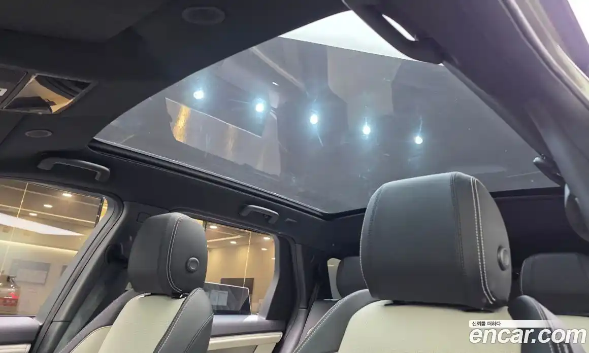 Land Rover Discovery Sport 2025 2.0 Автомат в Москве № 198094, фото 11