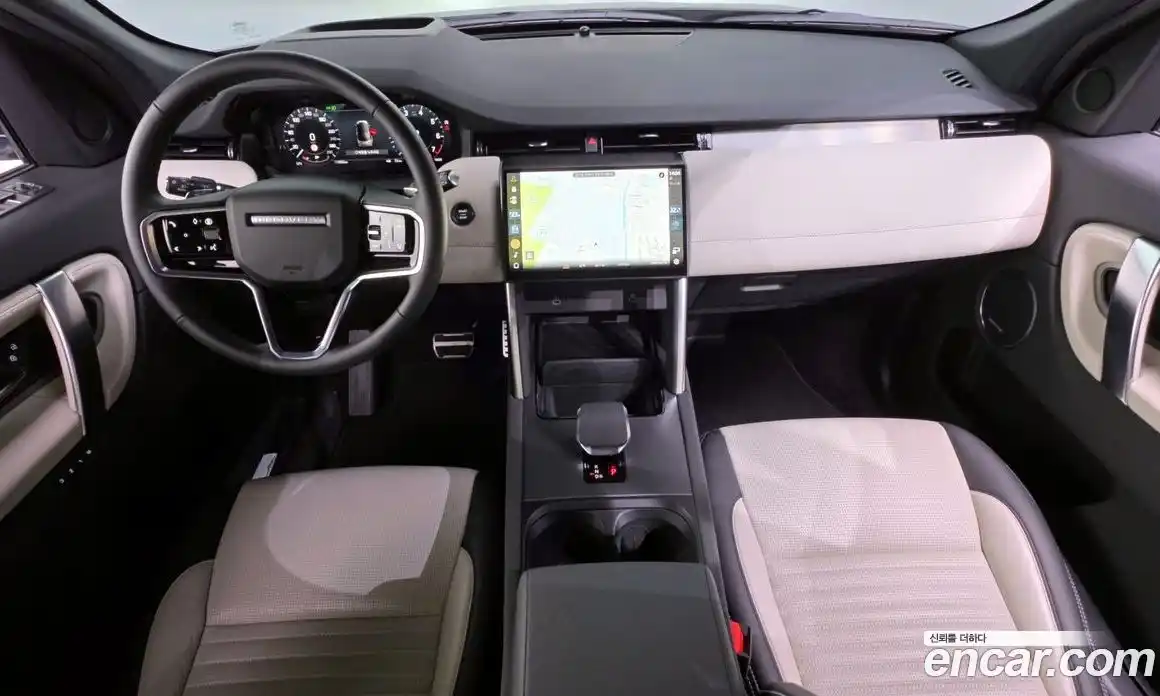 Land Rover Discovery Sport 2025 2.0 Автомат в Москве № 198094, фото 5