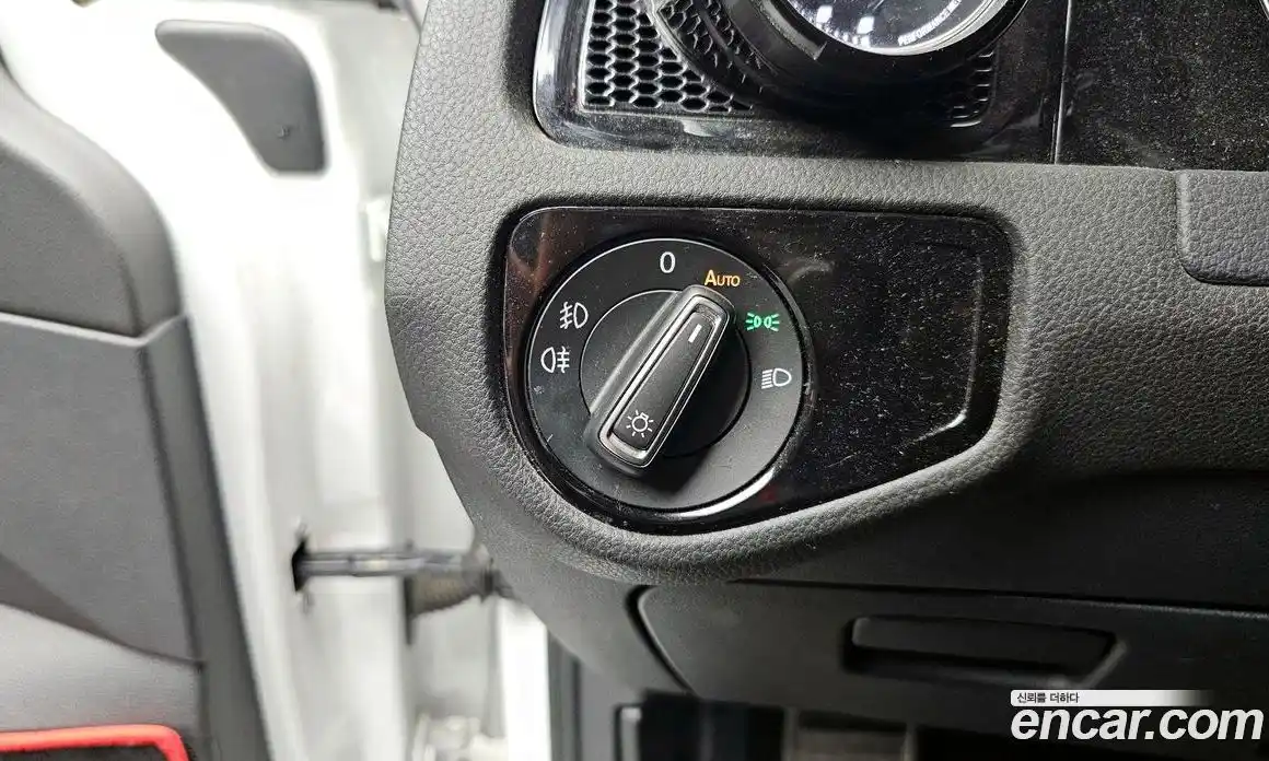 Volkswagen Golf 2016 2.0 Автомат в Москве № 199132, фото 16