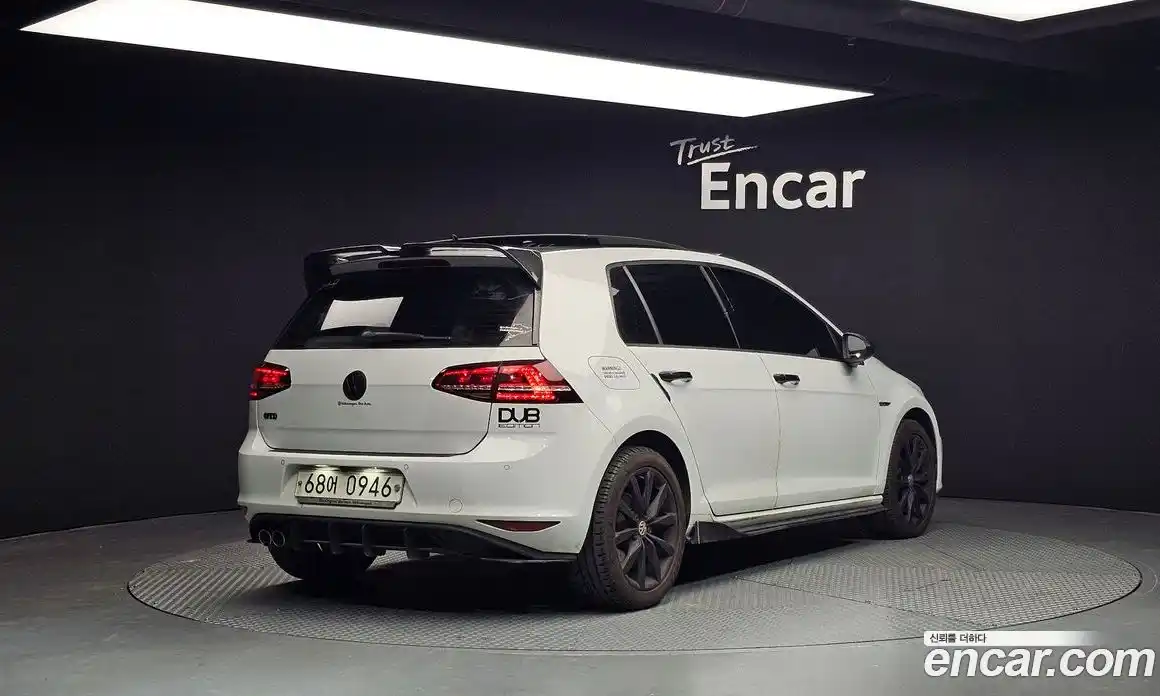 Volkswagen Golf 2016 2.0 Автомат в Москве № 199132, фото 8