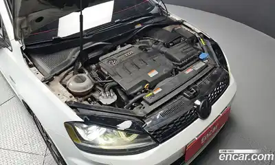 Volkswagen Golf 2016 2.0 Автомат в Москве № 199132, миниатюра 10