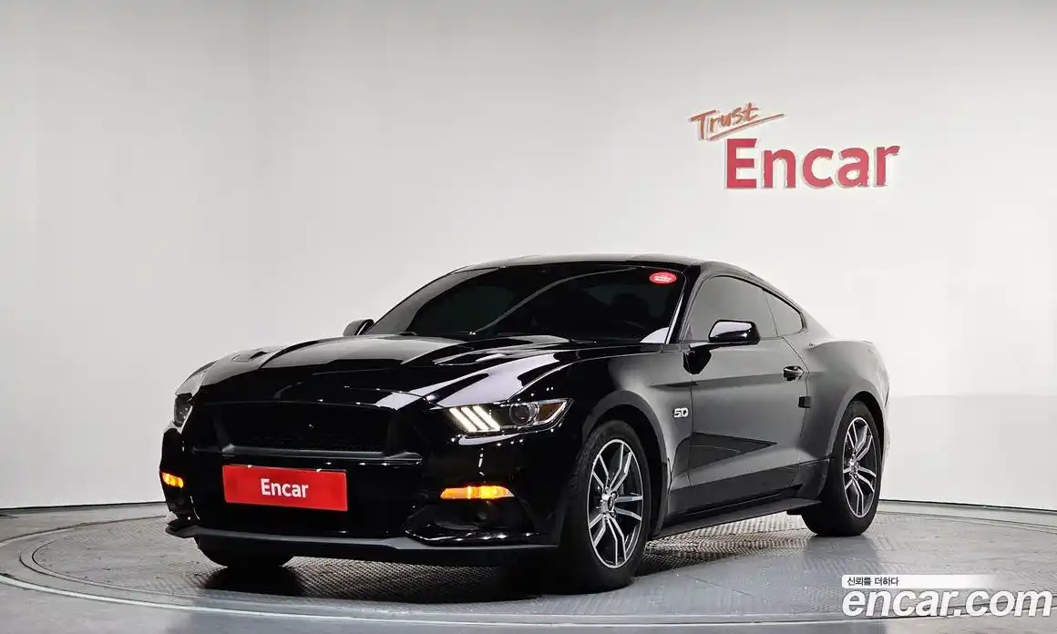 Ford Mustang 2015 5.0 Автомат в Москве № 199840, фото 1