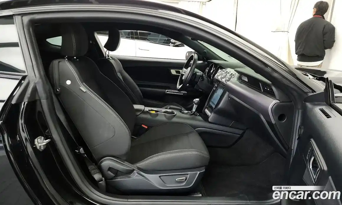 Ford Mustang 2015 5.0 Автомат в Москве № 199840, фото 15