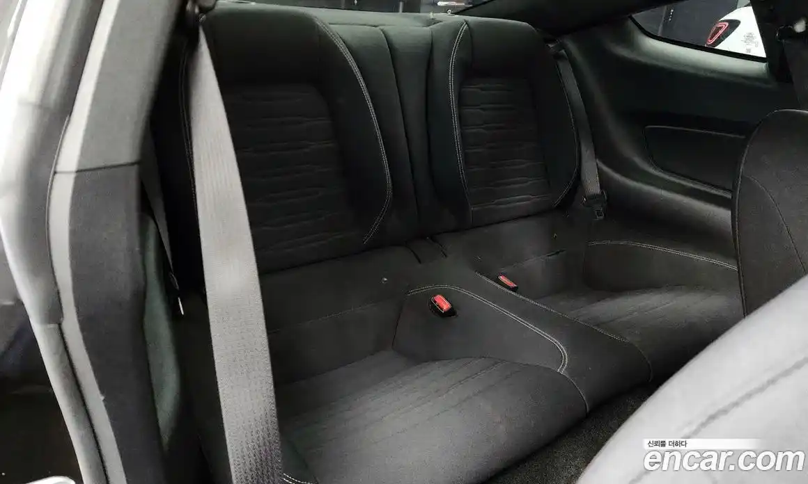 Ford Mustang 2015 5.0 Автомат в Москве № 199840, фото 3