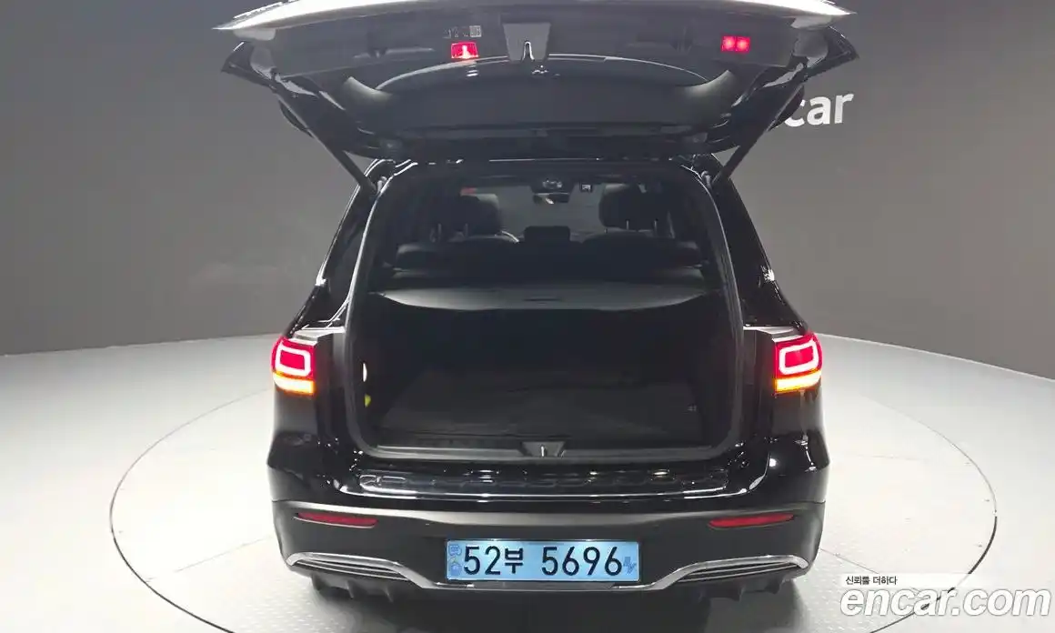 Mercedes-Benz EQB 2023 0.2 Автомат в Москве № 202268, фото 15