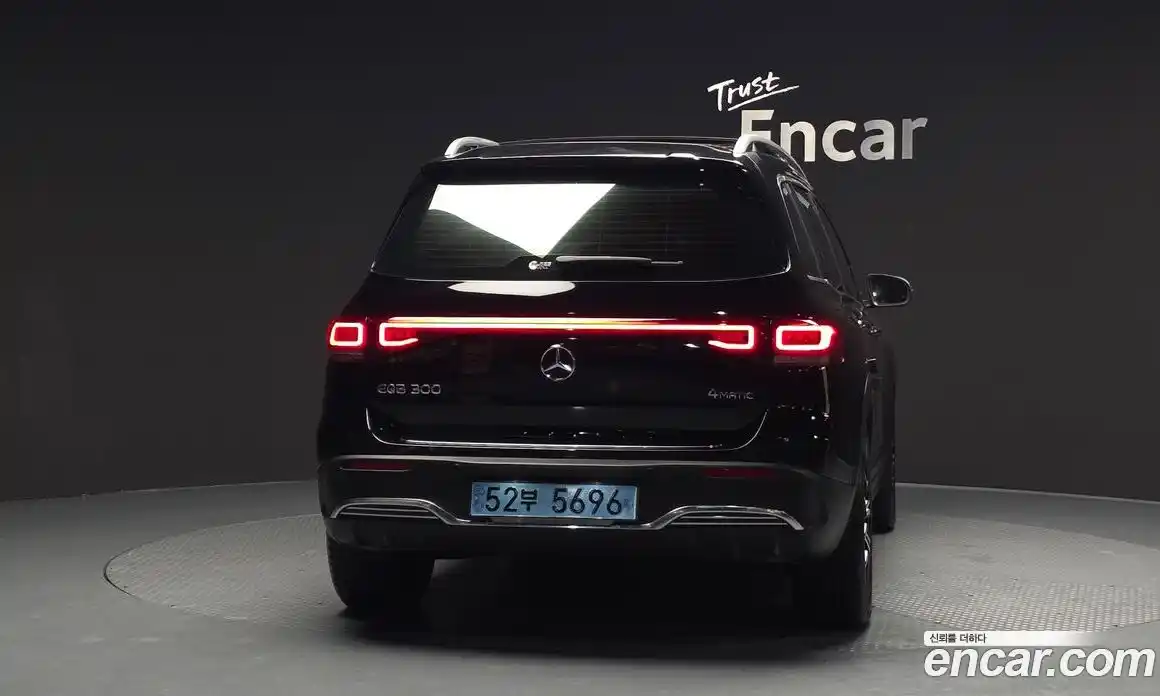 Mercedes-Benz EQB 2023 0.2 Автомат в Москве № 202268, фото 19