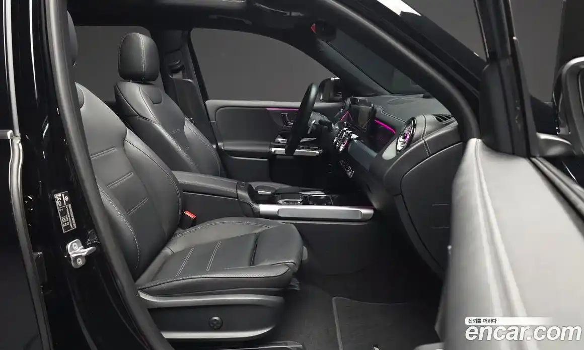 Mercedes-Benz EQB 2023 0.2 Автомат в Москве № 202268, фото 20