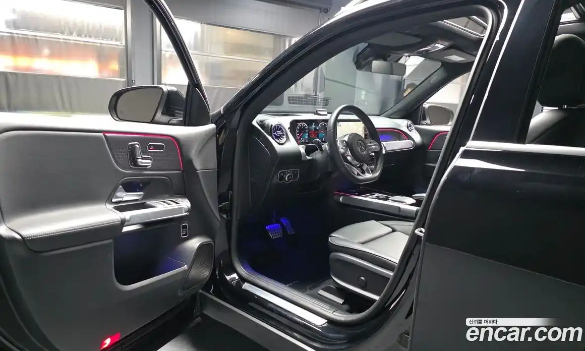 Mercedes-Benz EQB 2023 0.2 Автомат в Москве № 202268, фото 7