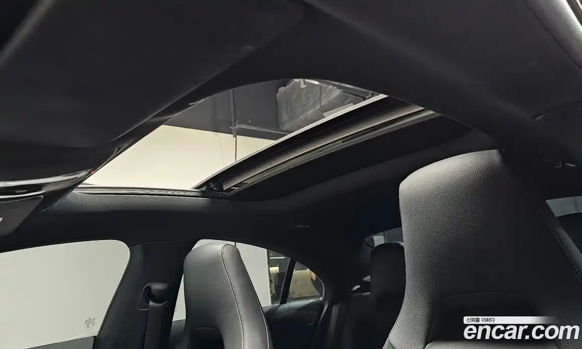 Mercedes-Benz CLA-Class 2023 2.0 Автомат в Москве № 205747, фото 12