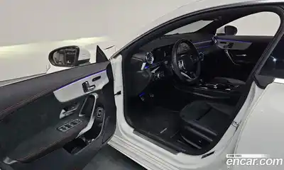 Mercedes-Benz CLA-Class 2023 2.0 Автомат в Москве № 205747, миниатюра 6