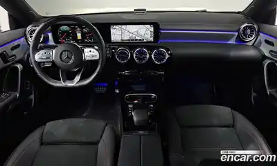 Mercedes-Benz CLA-Class 2023 2.0 Автомат в Москве № 205747, миниатюра 9
