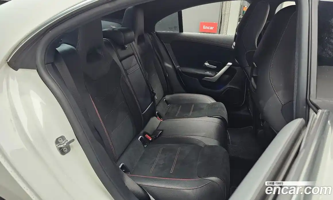 Mercedes-Benz CLA-Class 2023 2.0 Автомат в Москве № 205747, фото 10