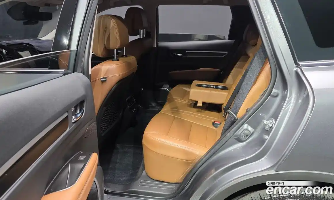 Renault QM6 2024 2.0 Автомат в Москве № 205922, фото 13