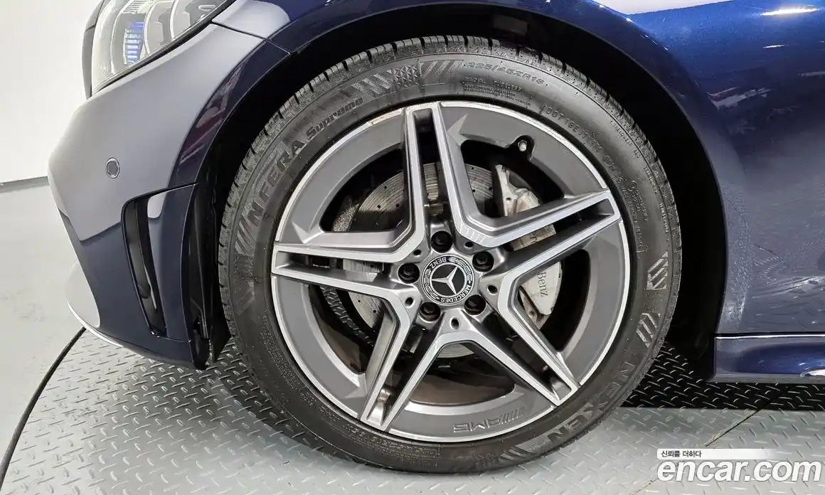 Mercedes-Benz C-Class 2020 2.0 Автомат в Москве № 206251, фото 20