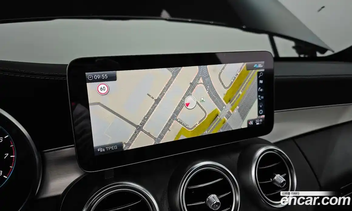 Mercedes-Benz C-Class 2023 2.0 Автомат в Москве № 206805, фото 19