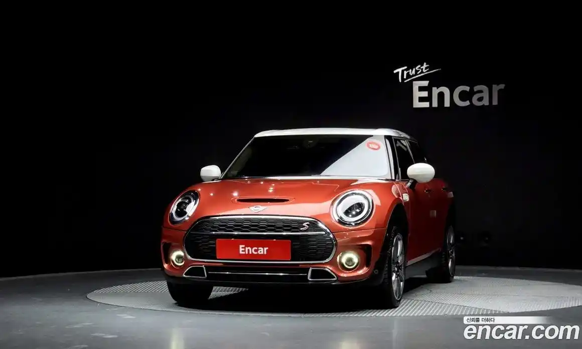 Mini Clubman 2023 2.0 Автомат в Москве № 207191, фото 3