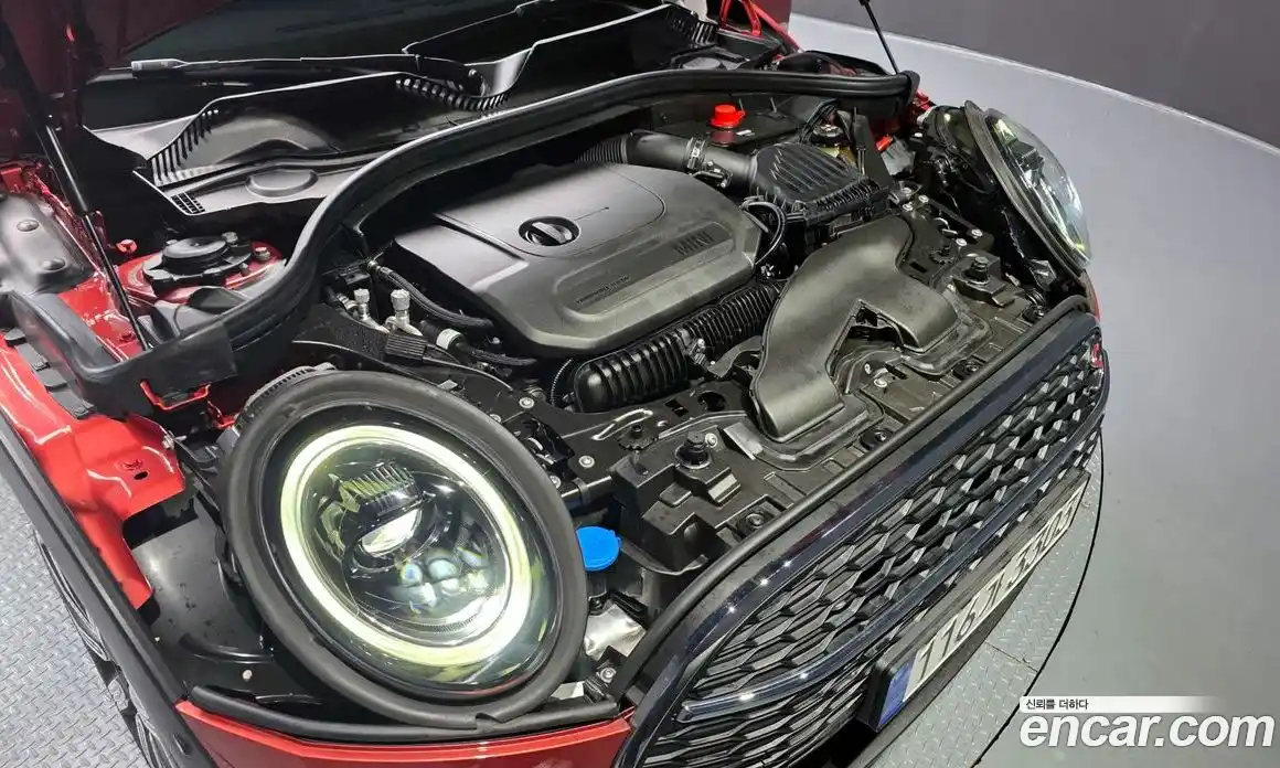 Mini Clubman 2023 2.0 Автомат в Москве № 207191, фото 9