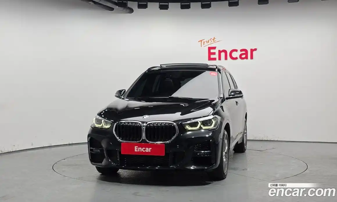 BMW X1 2022 2.0 Автомат в Москве № 210930, фото 3