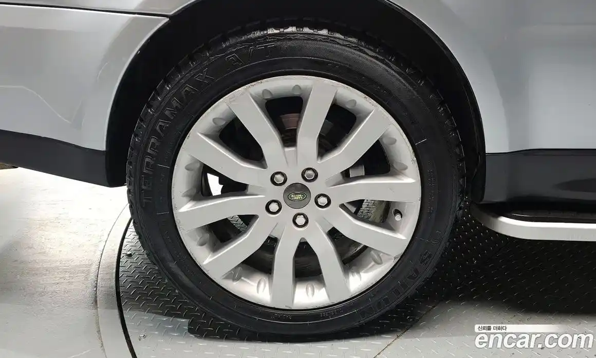 Land Rover Range-Rover Sport 2007 4.4 Автомат в Москве № 210984, фото 19